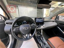 تۆیۆتا کۆرۆلا کرۆس